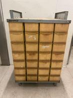 Magazijnbakken - 56 stuks - stapelbakken, Ophalen