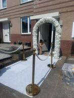 Bloemenboog te huur, Ophalen, Zo goed als nieuw