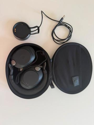 Jabra Evolve 2 met charging station beschikbaar voor biedingen