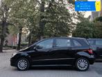 Mercedes-Benz B 170 SPECIAL EDITION/AUTOMAAT/WIRELESS CARPLY, Auto's, Automaat, Gebruikt, Zwart, 116 pk