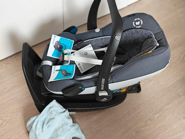 Maxi cosi pebble pro i-size + isofix
+ Zomerhoes, Kinderen en Baby's, Autostoeltjes, Gebruikt, Autogordel, Ophalen