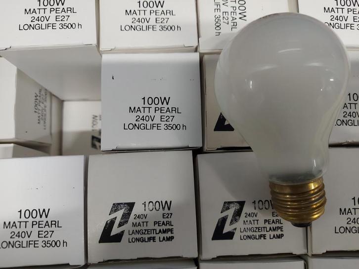 Gloeilampen 100 watt, Huis en Inrichting, Lampen | Losse lampen, Nieuw, 60 watt of meer, E27 (groot), Ophalen of Verzenden