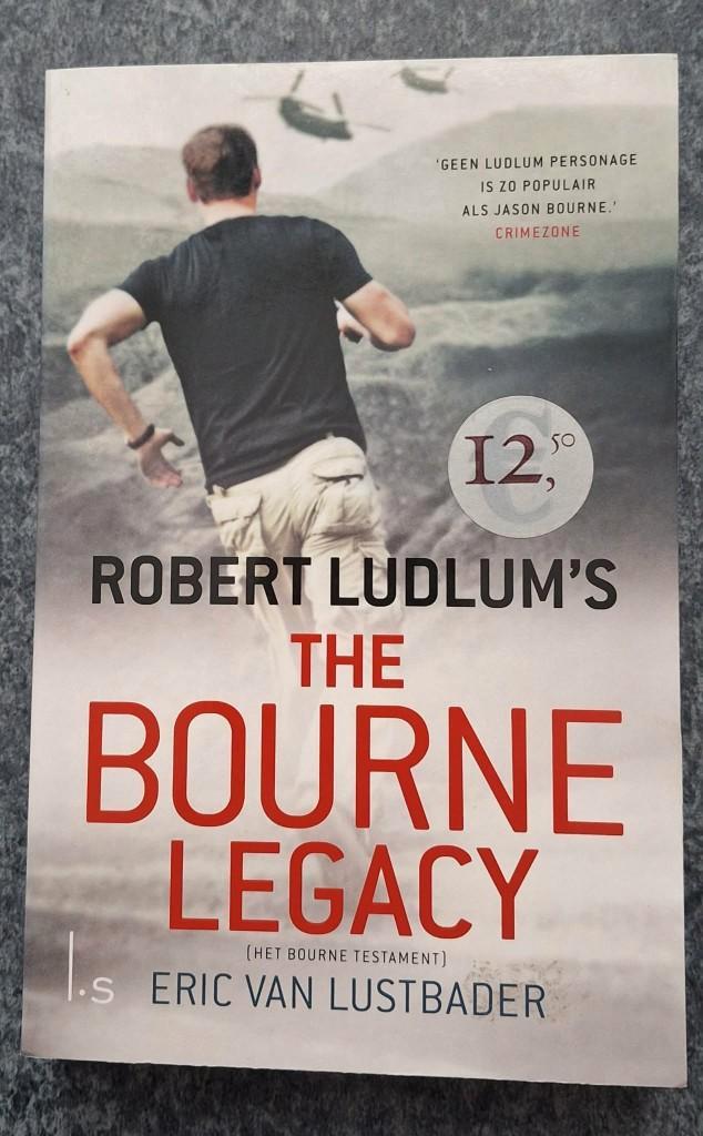 Te koop het boek The Bourne Legacy van Robert Ludlum., Boeken, Thrillers, Zo goed als nieuw, Amerika, Ophalen of Verzenden