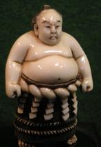 ANCIEN NETSUKE POLYCHROME "SUMOTORI", Enlèvement ou Envoi