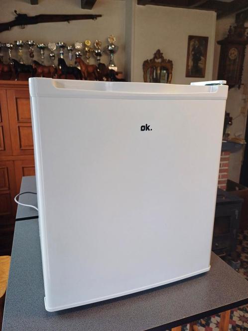 Mini koelkast merk "OK" (H 51 x B 43 x D 47,5), Electroménager, Congélateurs, Comme neuf, Enlèvement
