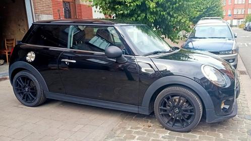 Mini One essence  75ch nouveau kit chaine distribution échan, Auto's, Mini, Bedrijf, One, ABS, Airbags, Airconditioning, Alarm