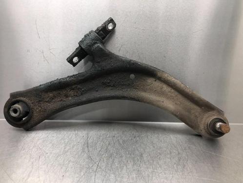 DRAAGARM RECHTS VOOR ONDER Nissan Qashqai (J10), Auto-onderdelen, Ophanging en Onderstel, Nissan, Gebruikt