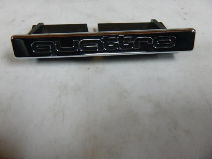Embleem Audi A3 (22729204), Auto-onderdelen, Overige Auto-onderdelen, Gebruikt, Ophalen