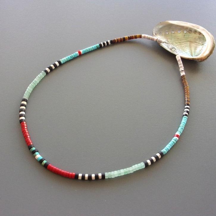 Collier pour homme ou femme en turquoises et corail Surfeur, Bijoux, Sacs & Beauté, Colliers, Neuf, Argent, Bleu, Avec pierre précieuse