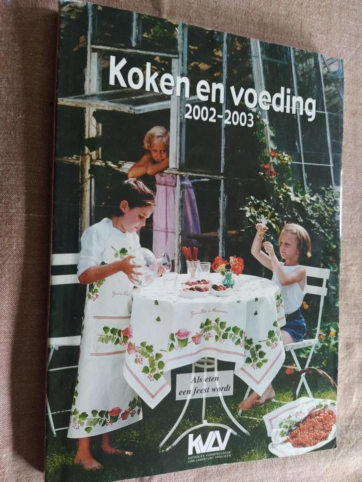 boek: Aan de kook!+Koken & Voeding+Ons kookboek/KVLV, Boeken, Kookboeken, Gelezen, Ophalen of Verzenden