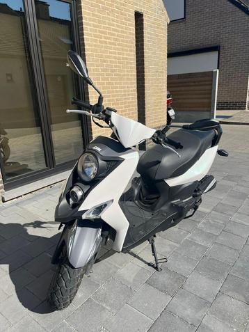 Scooter SYM CROX beschikbaar voor biedingen