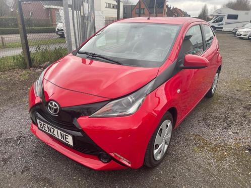 Toyota Aygo 1.0 benzine van 02/2015 met 51000km!, Auto's, Toyota, Bedrijf, Te koop, Aygo, ABS, Airbags, Airconditioning, Bluetooth
