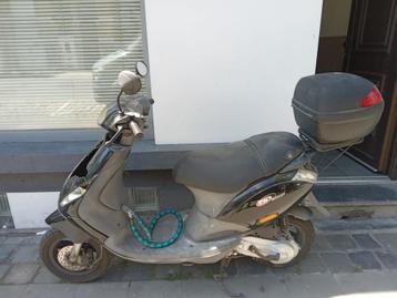Piaggio Zip 50 beschikbaar voor biedingen
