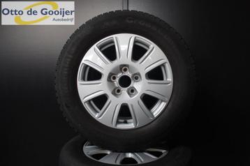 16 Inch Audi Q2 Origineel Winterbanden 4.5MM 215/65R16 beschikbaar voor biedingen