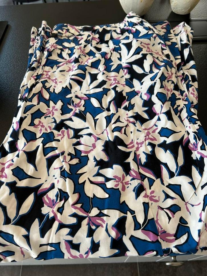 Nieuwe mooie zwart/blauwe printbroek maat 50, Kleding | Dames, Broeken en Pantalons, Nieuw, Maat 46/48 (XL) of groter, Zwart, Lang