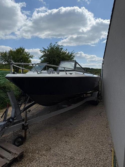 Visboot/ plezierboot, Watersport en Boten, Vis- en Consoleboten, Gebruikt, Tot 10 pk, 6 meter of meer, Overige brandstoffen, Geen motor
