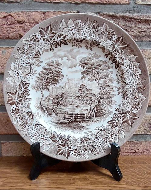 Vintage bord– English Ironstone Tableware – Castles serie, Antiek en Kunst, Antiek | Keramiek en Aardewerk, Ophalen
