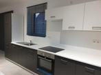 Grote nieuwe keuken met toestellen, Huis en Inrichting, Ophalen, Nieuw, Grijs