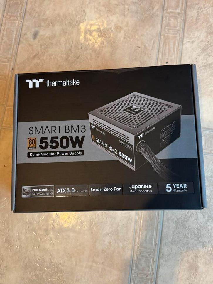 Nieuwe Thermaltake Smart Bx3 650w 80 pc-voeding, Computers en Software, Interne voedingen, Ophalen