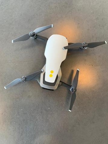 DRONE : DJI MAVIC AIR + FLY MORE beschikbaar voor biedingen