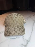 Beige pet met gg patronen, Ophalen, Zo goed als nieuw, Pet