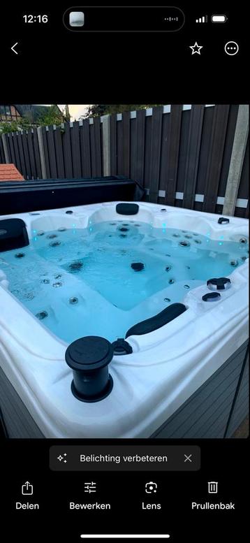 Jacuzzi 6 personen sunspa., Tuin en Terras, Ophalen, Zo goed als nieuw