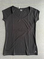 Zwart sport T-shirt Decathlon Domyos maat S, Kleding | Dames, Sportkleding, Zwart, Ophalen of Verzenden, Maat 36 (S), Decathlon