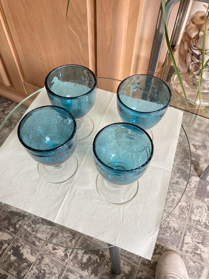 4. Prachtige  Mdina Glas wijnglazen of waterkelken., Antiek en Kunst, Antiek | Glaswerk en Kristal, Ophalen of Verzenden