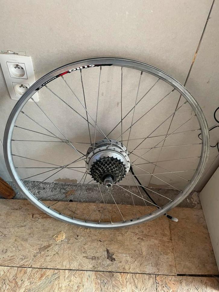 Achterwiel Oxford Tranzx 36v 28 inch, Fietsen en Brommers, Fietsonderdelen, Zo goed als nieuw, Band, Ophalen