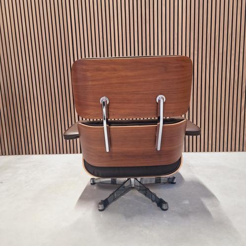 Vitra Eames lounge chair inclusief ottoman, Antiek en Kunst, Antiek | Meubels | Stoelen en Sofa's