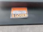 Cherche entrepôt à louer même à remettre en état