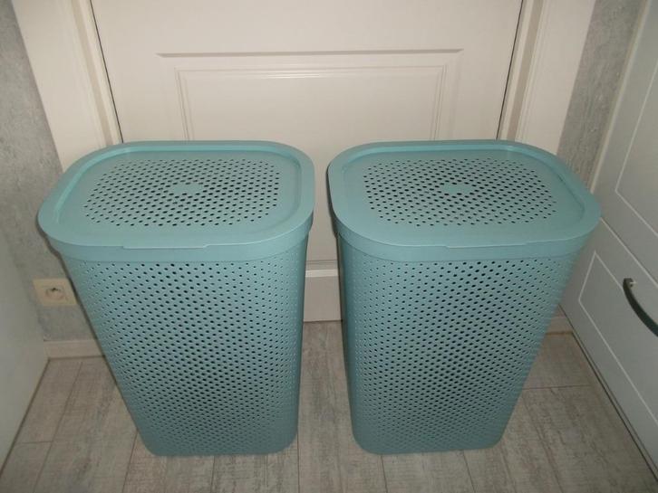 twee wasmanden ,,nieuw,,,, Huis en Inrichting, Woonaccessoires | Schalen en Manden, Nieuw, Mand, Vierkant, Kunststof, Ophalen