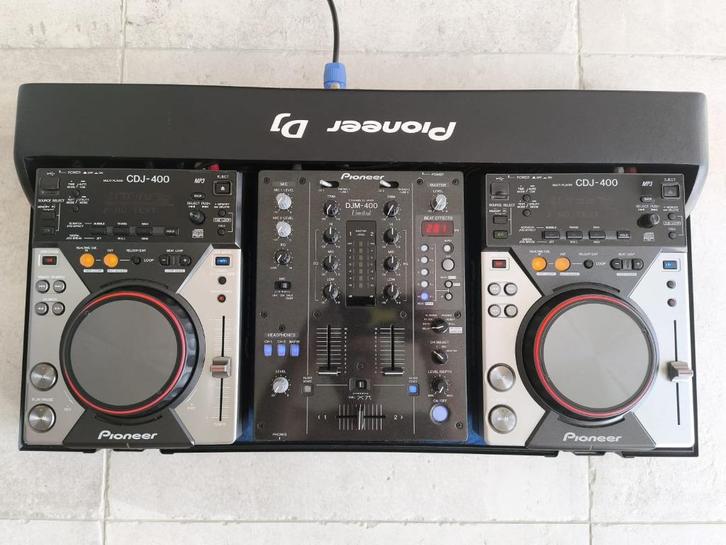 2 x Pioneer Cdj 400 + Djm 400 LIMITED EDITION + Flightcase, Muziek en Instrumenten, Mengpanelen, Nieuw, Minder dan 5 kanalen, Microfooningang