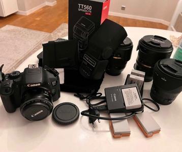 Canon 700D + objectif canon 18-55mm + flash 