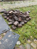 Gratis Boerenkasseien: 100-tal, Tuin en Terras, Grind, Keien en Split, Ophalen, Gebruikt, Overige typen