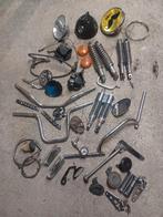 Grand lot de pièces pour motos et cyclomoteurs d'époque, Enlèvement