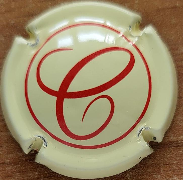 Capsule Champagne G.H. MARTEL jaune crème & rouge nr.25a, Collections, Vins, Neuf, Champagne, France, Enlèvement ou Envoi