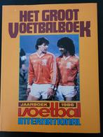 Het groot voetbalboek jaarboek 1986, Boeken, Sportboeken, Ophalen of Verzenden, Zo goed als nieuw
