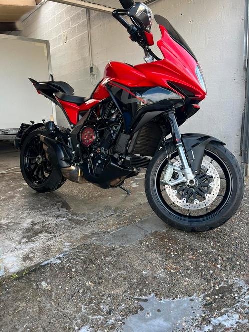 Mv agusta turismo veloce 800 rosso, Motoren, Motoren | MV Agusta, Particulier, Overig, meer dan 35 kW, 3 cilinders, Ophalen