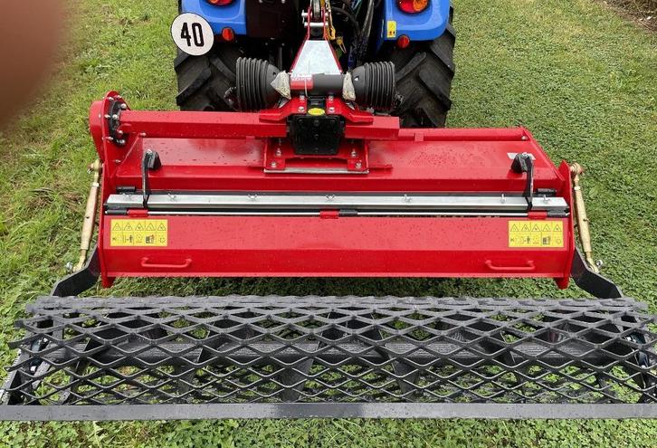 Fraise enfouisseuse de pierres 165 cm inutilisée, Zakelijke goederen, Machines en Bouw | Tuin, Park en Bosbouw, Grondbewerking