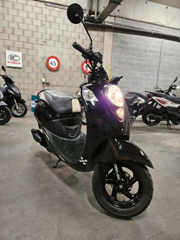 Sym Mio 50cc klasse B 4 takt 2009 9.482 km - In mooie staat! beschikbaar voor biedingen