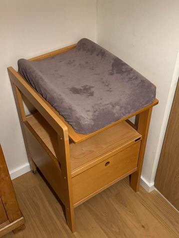 Massief houten commode - Onberispelijke staat beschikbaar voor biedingen