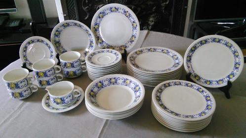 Villeroy & Boch servies Cadiz 44 stuks porselein, Huis en Inrichting, Keuken | Servies, Bord(en), Porselein, Ophalen of Verzenden
