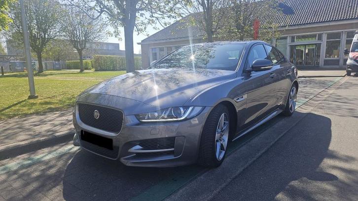 Jaguar XE R-Sport, Auto's, Jaguar, Particulier, XE, ABS, Achteruitrijcamera, Airbags, Airconditioning, Alarm, Bluetooth, Boordcomputer