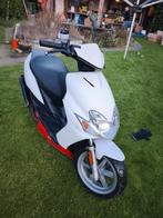 Yamaha jog klasse B, Fietsen en Brommers, Ophalen, Zo goed als nieuw