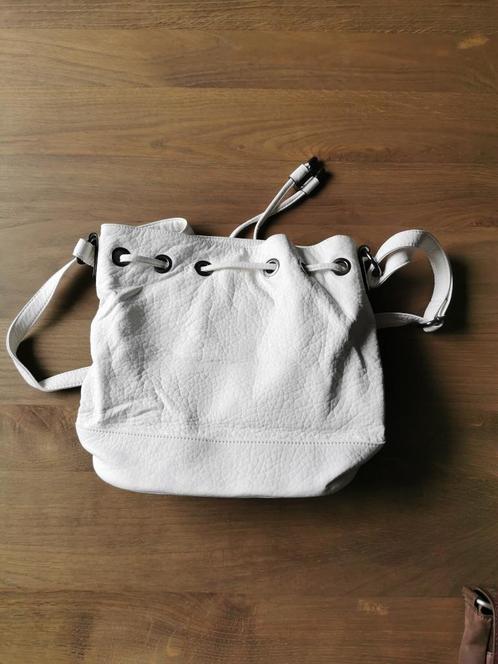 Witte handtas, Bijoux, Sacs & Beauté, Sacs | Sacs Femme, Utilisé, Sac à main, Blanc, Enlèvement