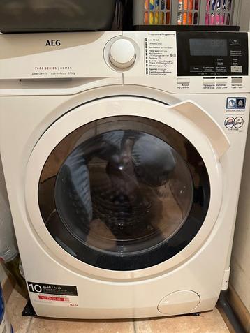 AEG Combi Dualsense serie 7000 A L7WBG856W disponible aux enchères