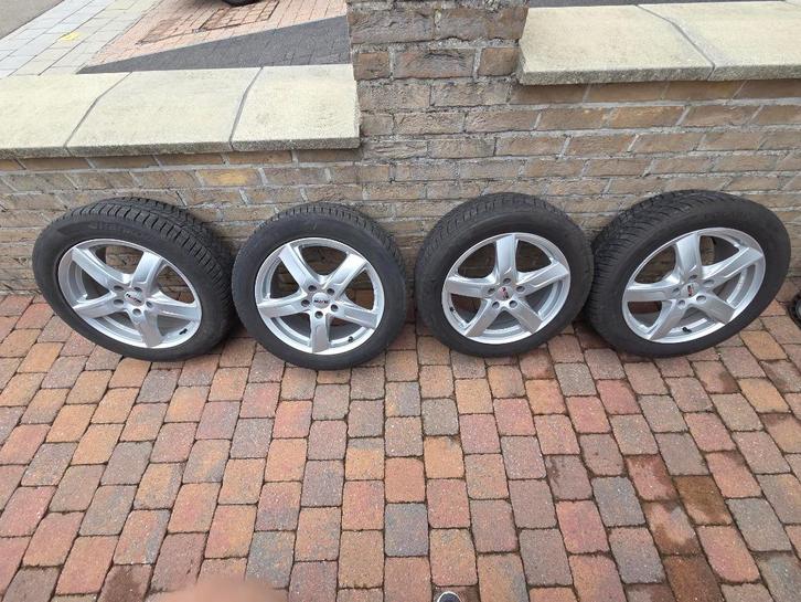 Kit pneus neige sur Jantes alu, Auto-onderdelen, Banden en Velgen, Band(en), Winterbanden, 17 inch, 215 mm, Gebruikt, Ophalen