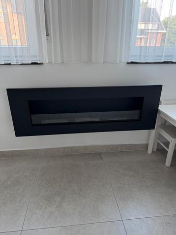 Grote sfeerhaard met glasplaat op bio ethanol beschikbaar voor biedingen