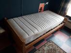 Gratis : bed, kleerkast, nachtkastje, extra kast, Huis en Inrichting, Slaapkamer | Bedden, Ophalen, Gebruikt